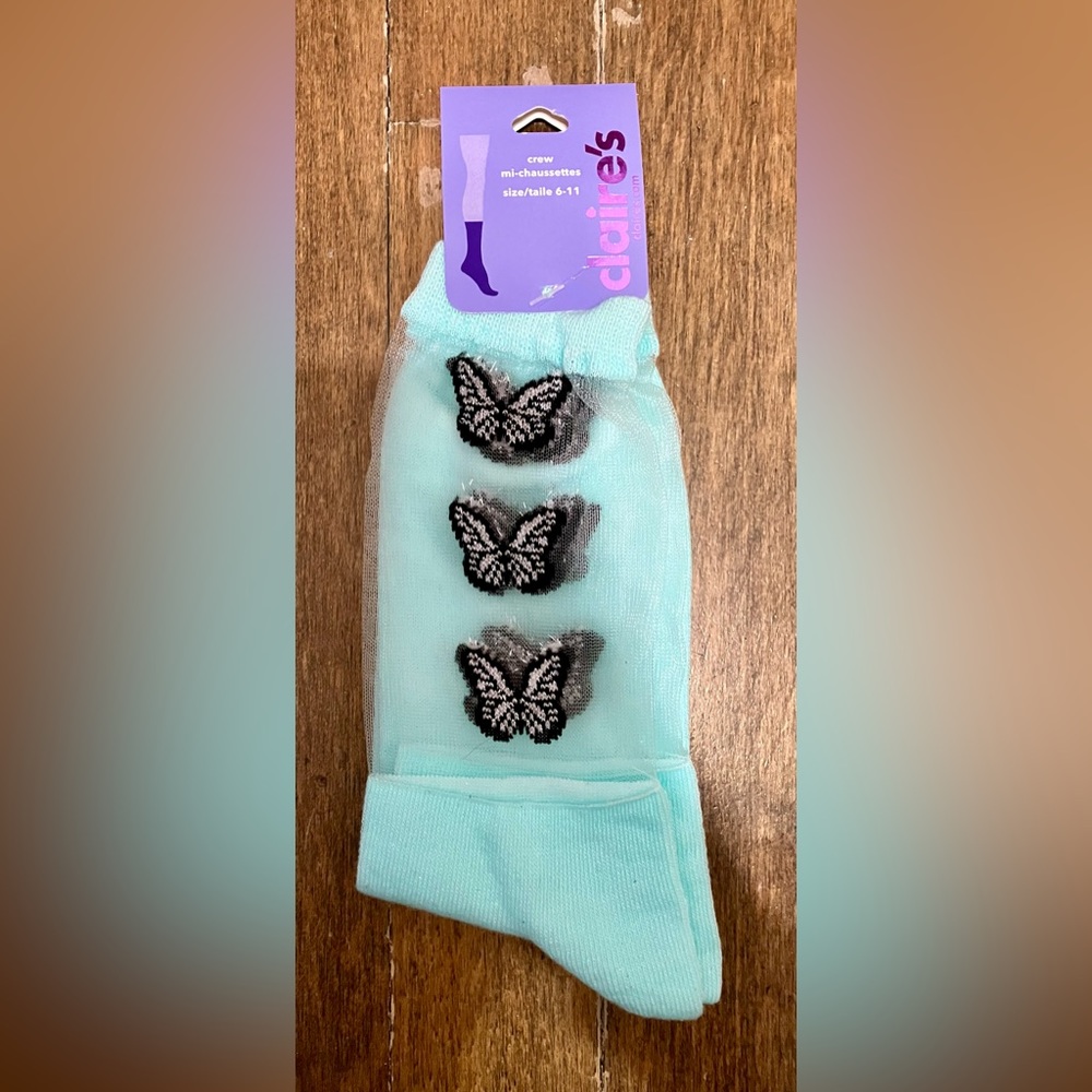🦋 Claire’s Sheer Sparkly Butterfly Socks 🦋